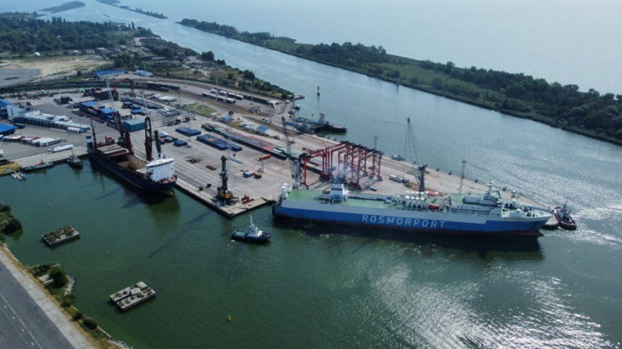 Морские ворота под ударом: порты Ленобласти в режиме повышенной готовности. Жителям обустраивают убежища