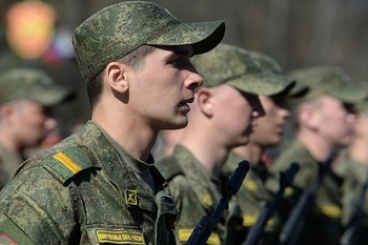 Жителей Ленобласти могут начать призывать в армию с 21 года до 30 лет