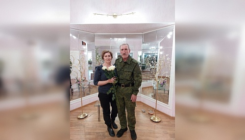 «День в день» поженились 417 пар после начала мобилизации в Ленобласти | ИА Точка Ньюс