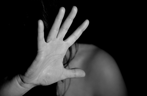 Мигрант изнасиловал бывшую девушку под Кингисеппом | ИА Точка Ньюс