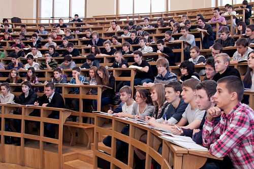 Нуждающимся студентам в Ленобласти отменят НДФЛ с выплат в 2024 году | ИА Точка Ньюс