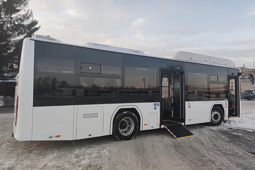 Более 45 новых автобусов вышли на дороги Ленобласти с начала года | ИА Точка Ньюс