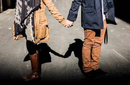 Супружеским парам в Ленобласти могут начать платить за продолжительность брака | ИА Точка Ньюс