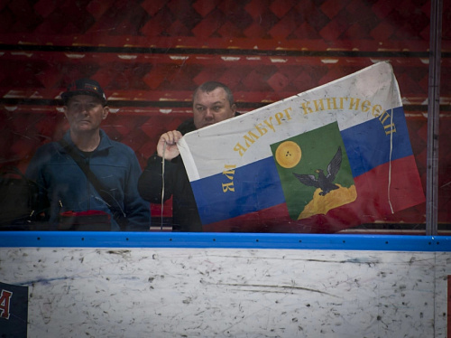 «Ямбург» из Кингисеппа завоевал бронзу на турнире по хоккею в Петербурге | ИА Точка Ньюс